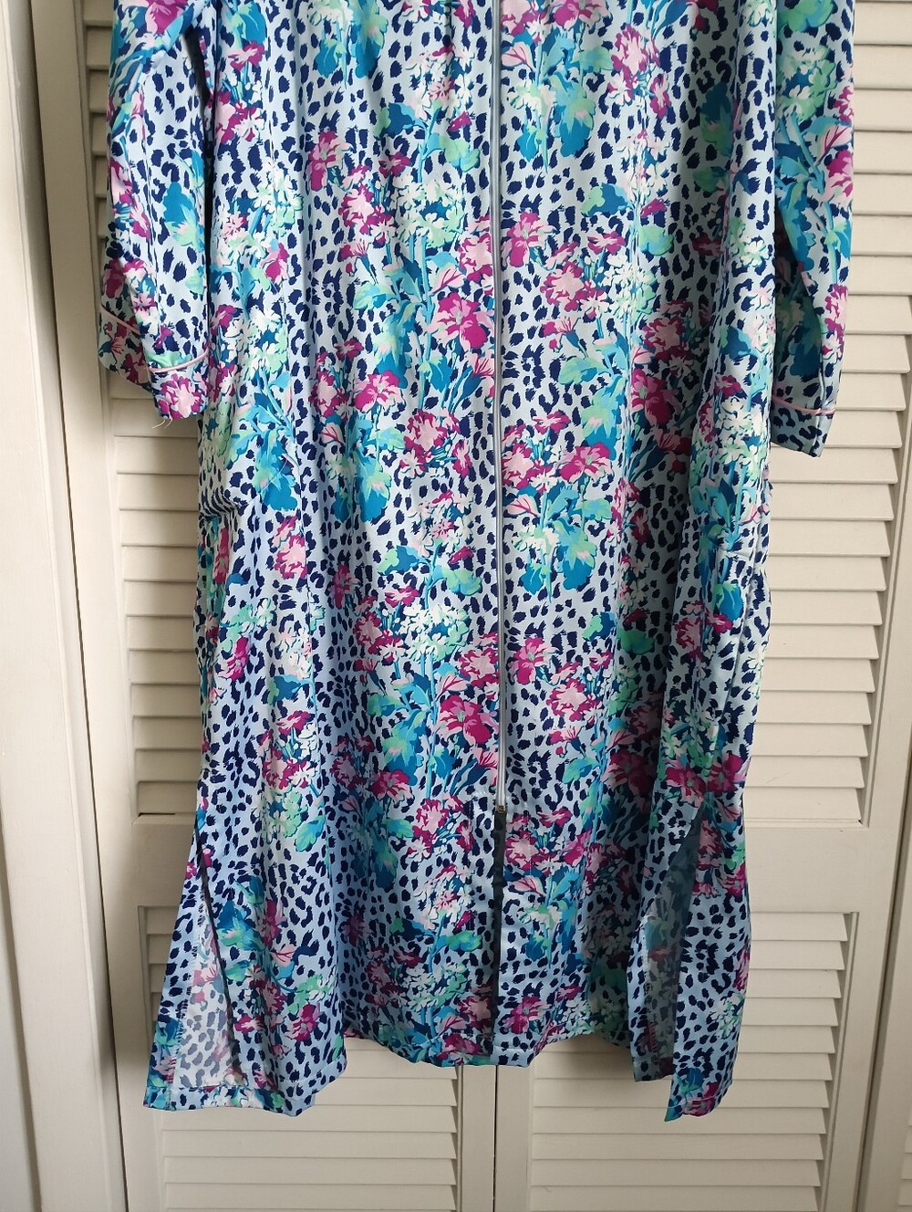 Women's Miss Elaine Floral Print Zip-Front Robe/Nightgown (2X) - Picture 4 of 15